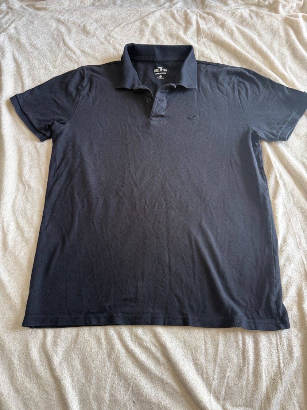 Hollister Men’s Dark Navy Polo